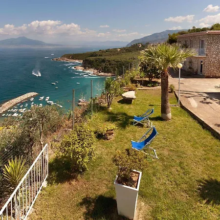 Villaggio Lubrense Hotel