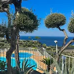 Villaggio Lubrense 3*