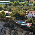 Villaggio Lubrense