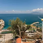Villaggio Lubrense 3*