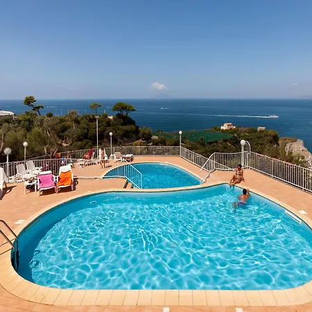 Villaggio Lubrense Hotel 3*