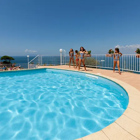 Villaggio Lubrense 3*