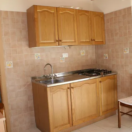Отель Villaggio Lubrense 3*